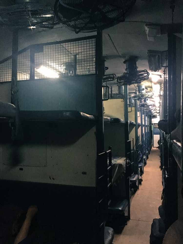 Las literas de un tren de Jaisalmer a India