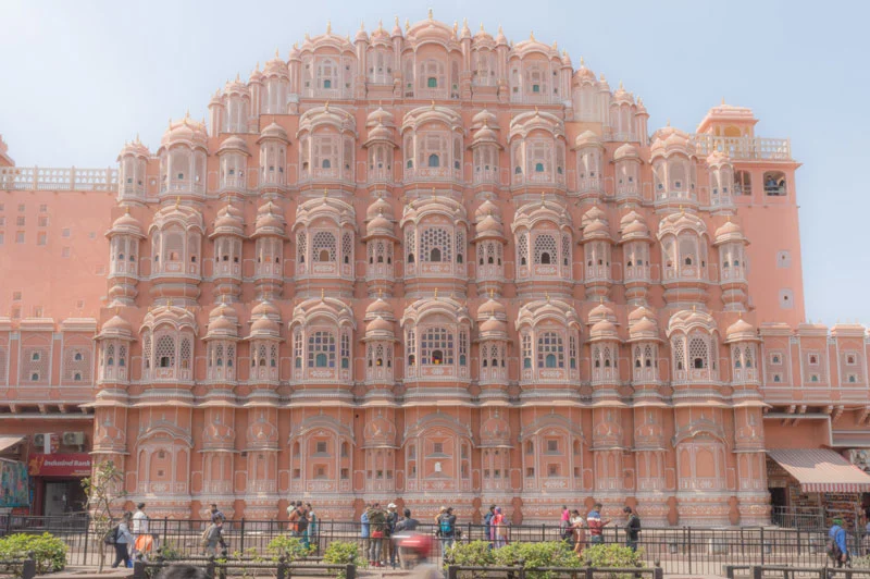 El edificio Hawa Mahal de Jaipur, en Rajastán, en la India