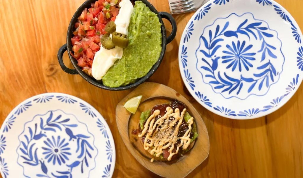 Comida mexicana en el restaurante La Güerita Mexicana de Barcelona