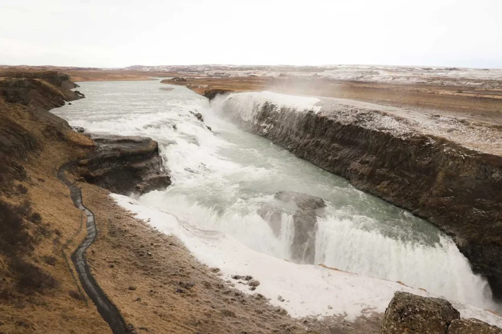 La cascada Gullfoss en Islandia
