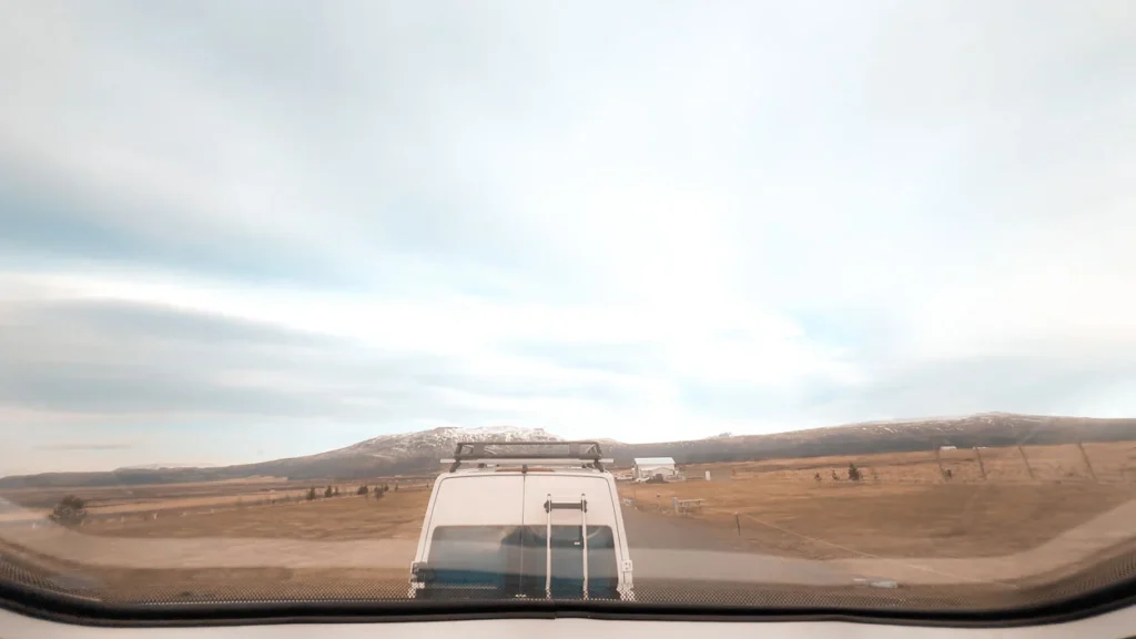 Uno de los campings de Islandia desde la autocaravana de alquiler