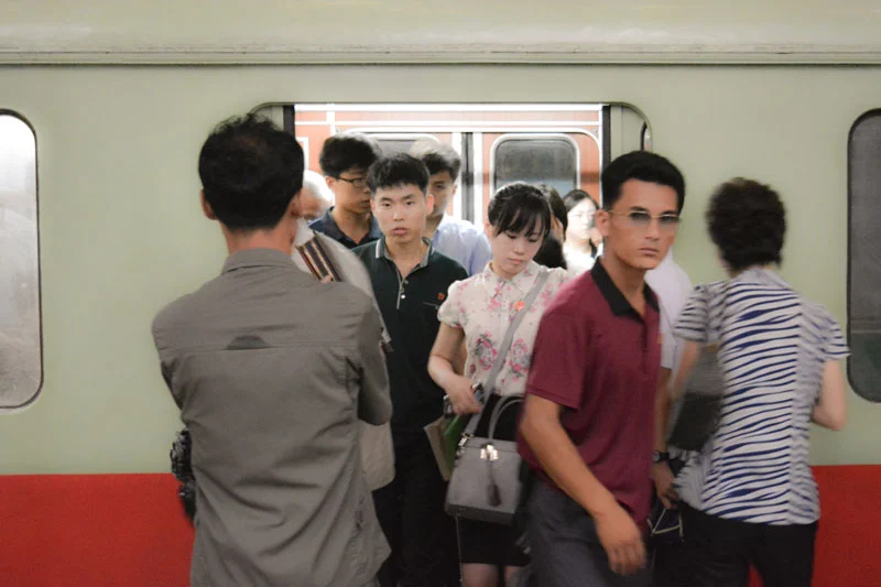 El metro de Pyongyang, la capital norcoreana