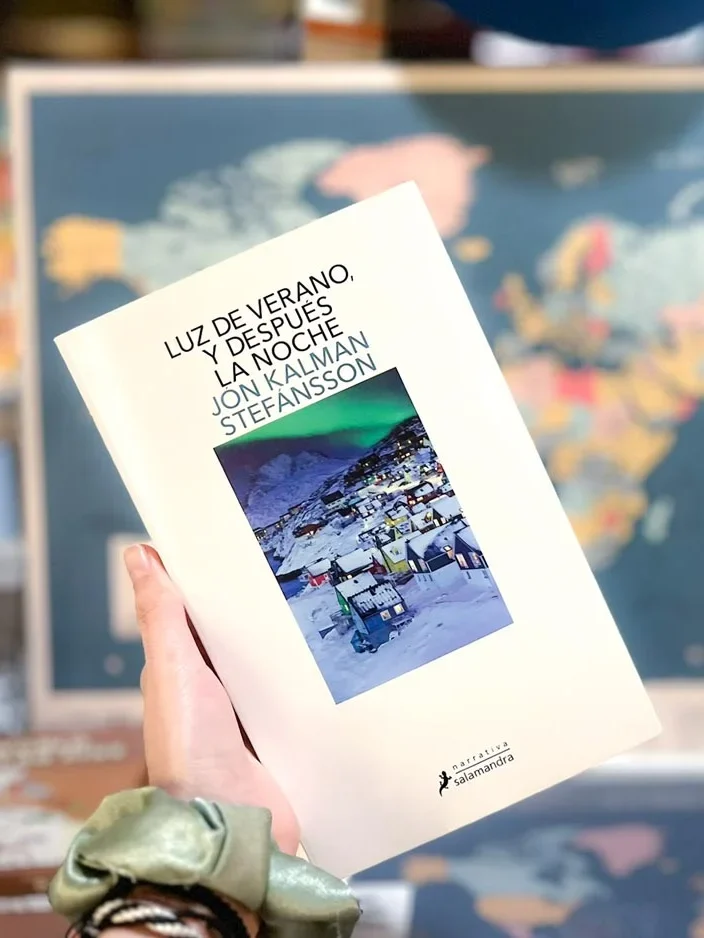 La portada del libro 'Luz de verano, y después la noche', de Jón Kalman Stefánsson