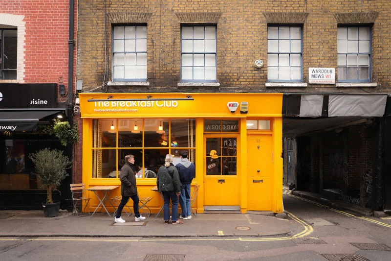 El restaurante The Breakfast Club en Londres