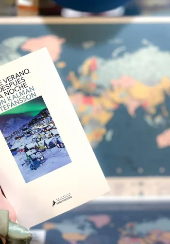 La portada del libro 'Luz de verano, y después la noche', de Jón Kalman Stefánsson